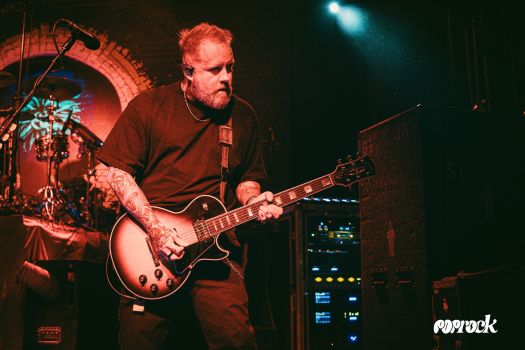 Breaking-benjamin-4