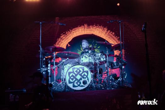 Breaking-benjamin-8