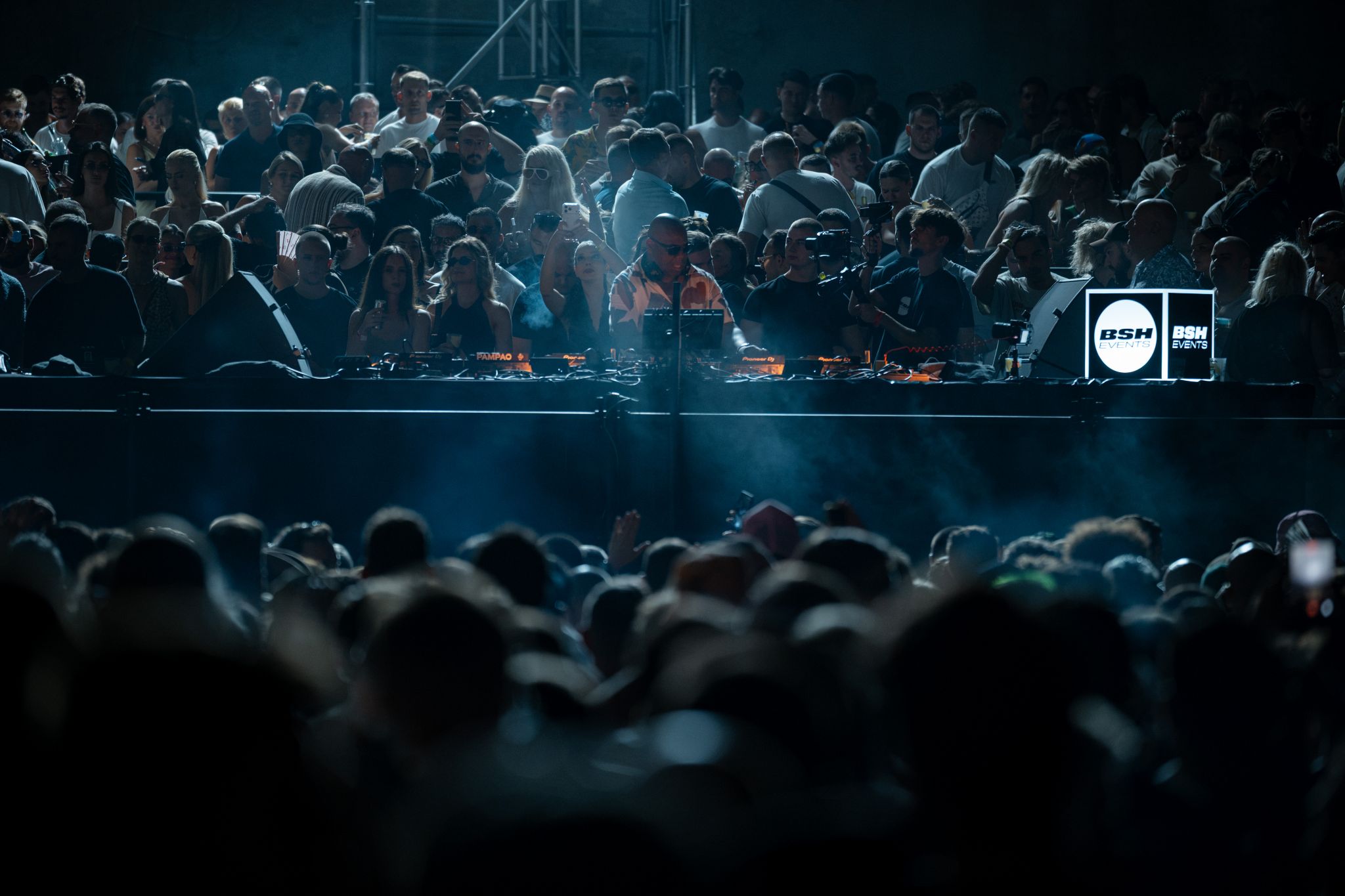 Carl Cox u Cave Romane, foto: Oriole Visualis