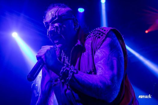 Combichrist “Still Making Monsters” feat. Extize, Crimson Veil i ...