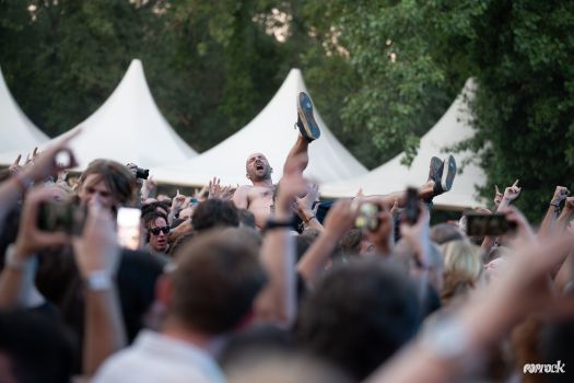 Idles-14
