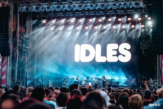Idles-16