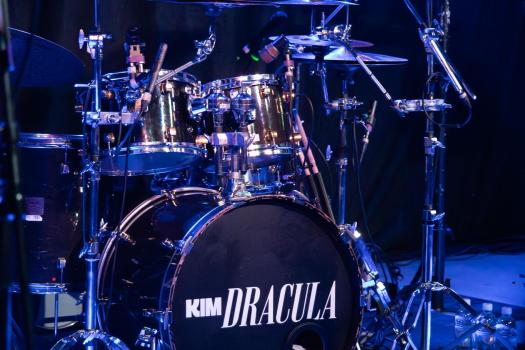 Kim-Dracula-10