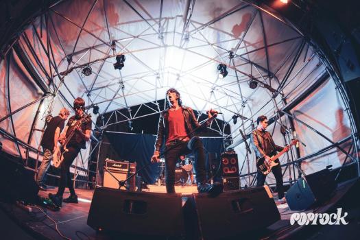 Marky-Ramones-Blitzkrieg-6