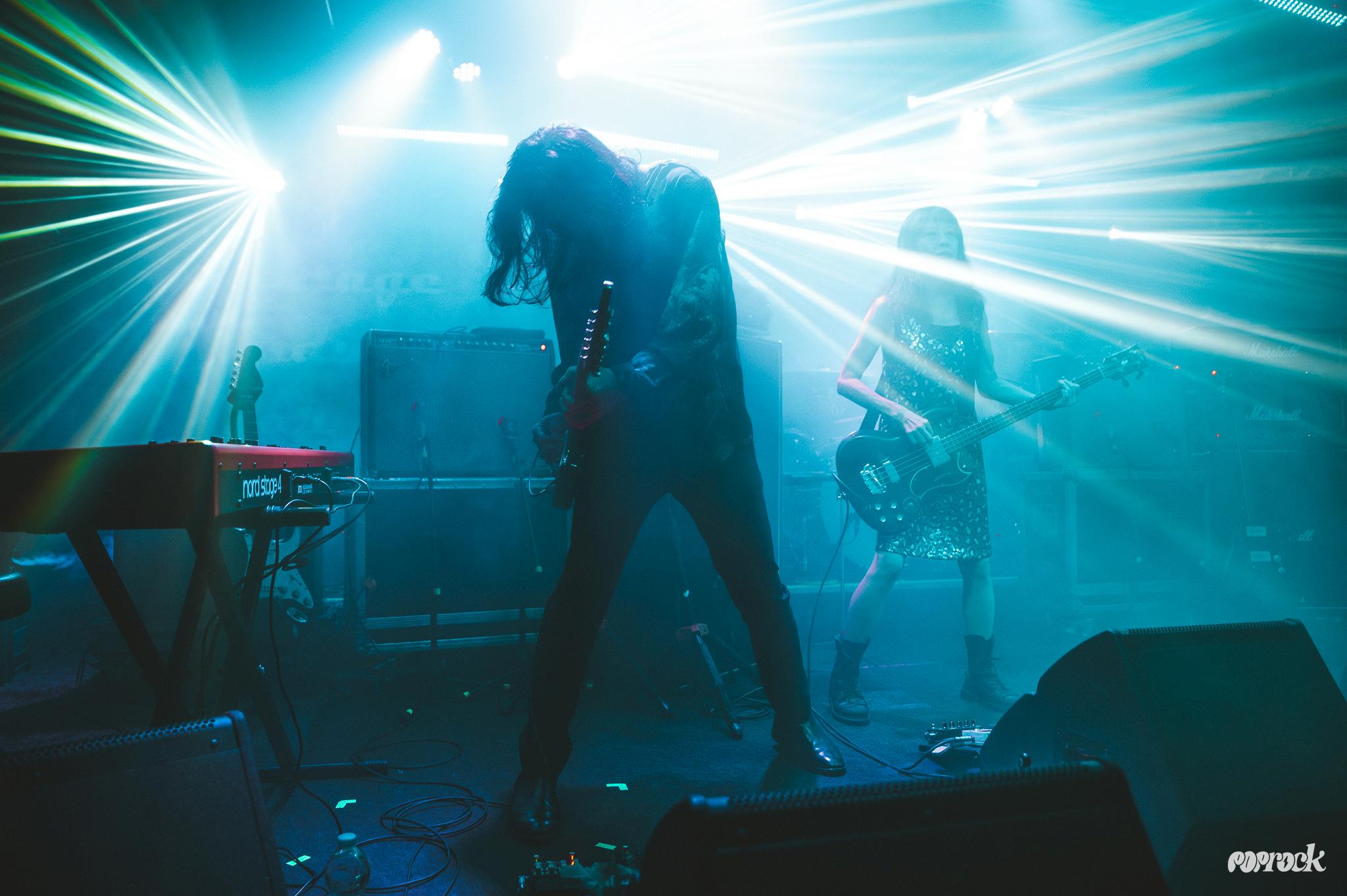 MONO u Vintage industrial baru