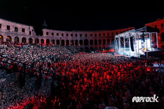 Prljavo-Kazaliste-Arena-Pula-Marko-Hajdarovic-23