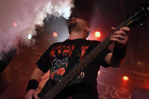 Sacred-Steel-20