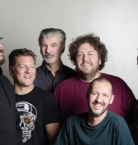 TBF, promo foto