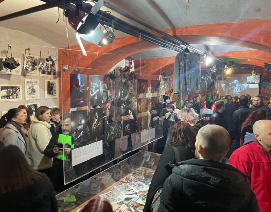 Otvorenje izložbe Urbana plemena, foto: privatna zbirka Zvonimir Gregl