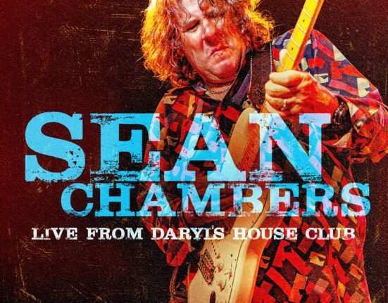 Sean Chambers - "Live From Daryl's House Club (feat. The Savoy Brown Rhythm Section)"