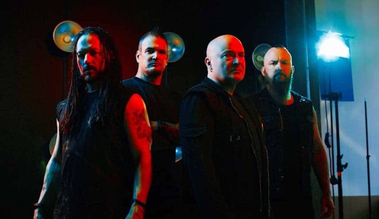 Disturbed, photo by Travis Shinn (Universal Music)