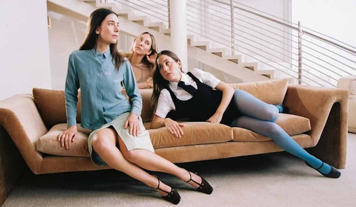 HAIM, photo by Lea Garn (Universal Music)