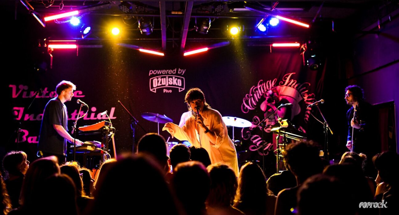 MRFY u Vintage Industrial Baru, foto: Manda Matić