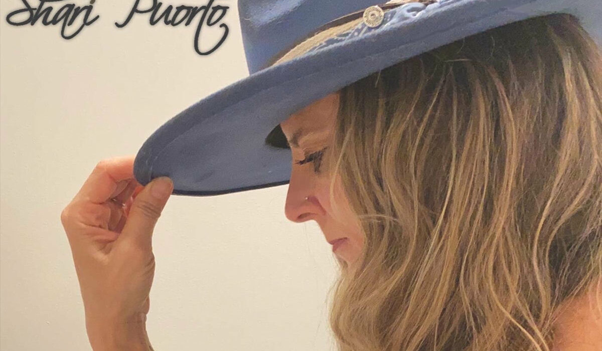 Shari Puorto - Hold On