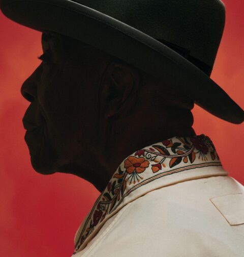 Buddy Guy - Ain't Done With The Blues