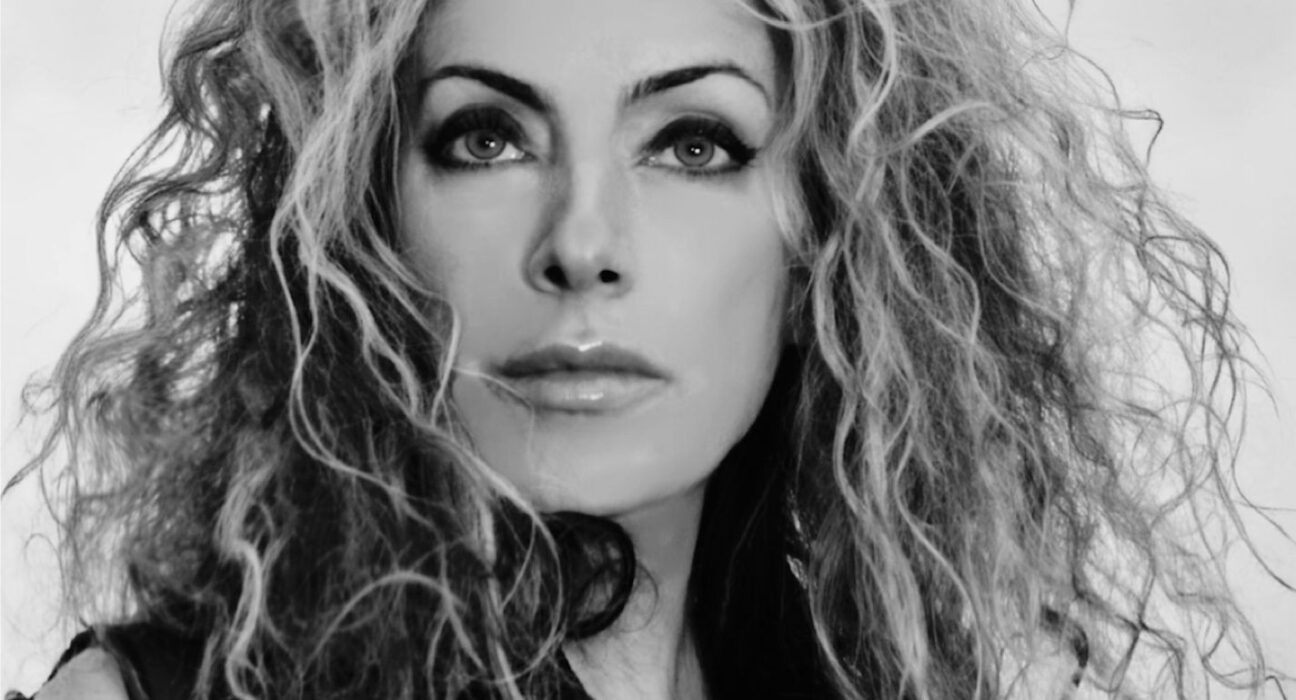 Eva Carboni - The Blues Archives