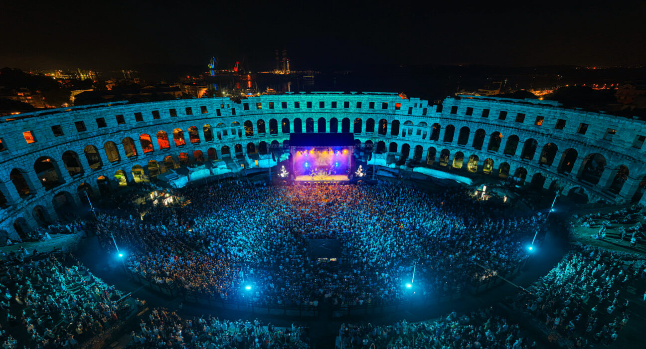 Plavi Orkestar u pulskoj areni (foto: Roberta Frančula)