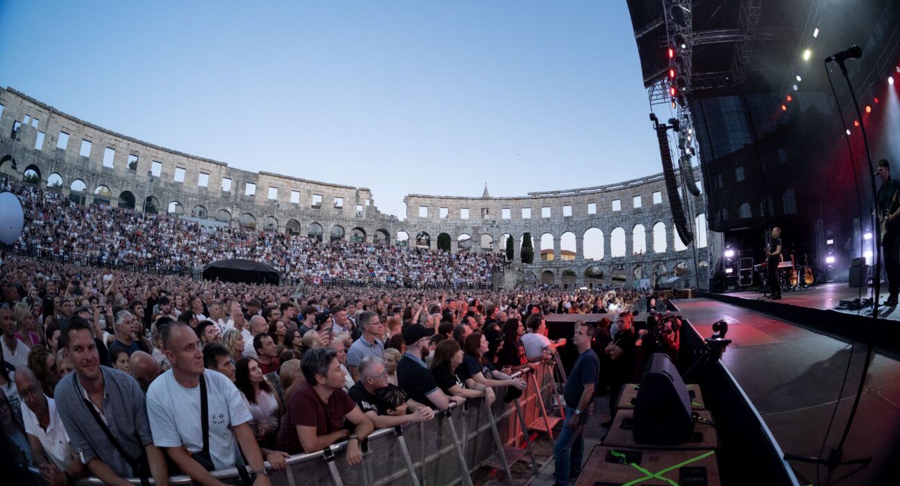 Bryan Adams u Puli, foto: Giordano Chellich