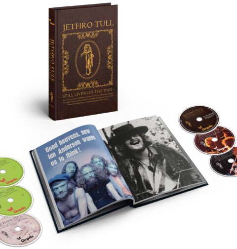 Jethro Tull - Still Living In The Past