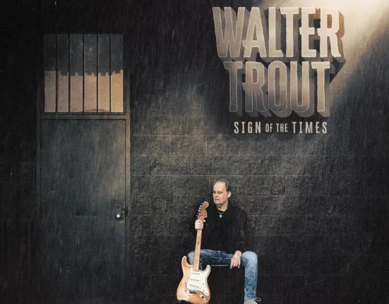 Walter Trout - Sign of the Times