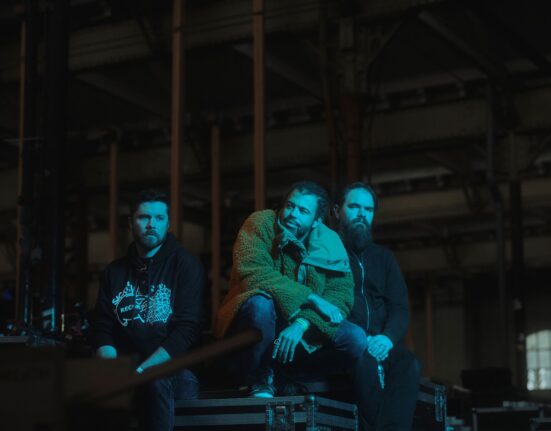 Clipping (foto: promo: David Fitt)