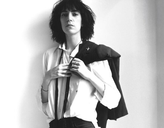 Patti Smith - Horses