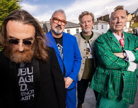 public image, foto: promo