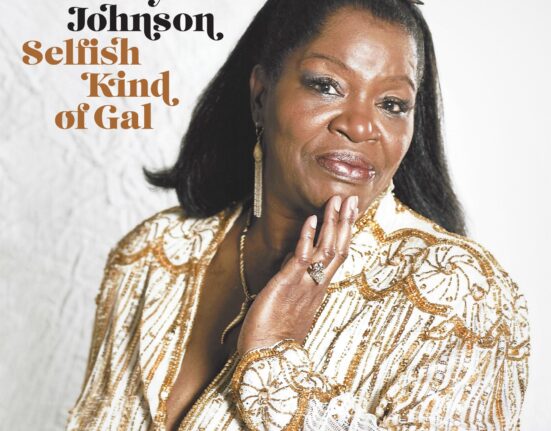 Shirley Johnson - Selfish Kind of Gal