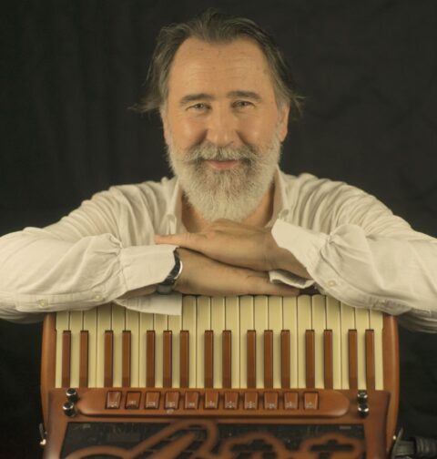 Elvis Stanić,(foto: promo; Petar Kurschner)