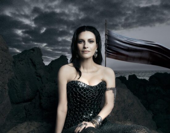 Laura Pausini, foto Javier Biosca