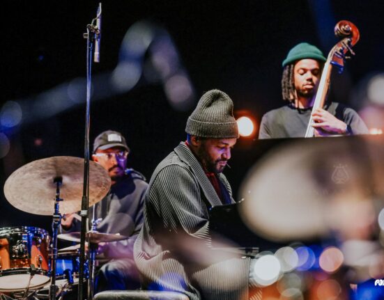 Sullivan Fortner Trio u Lisinskom, foto: Samir Cerić-Kovačević