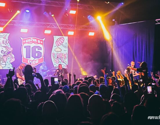 Gužva u 16-ercu, foto: Ivana Žaja