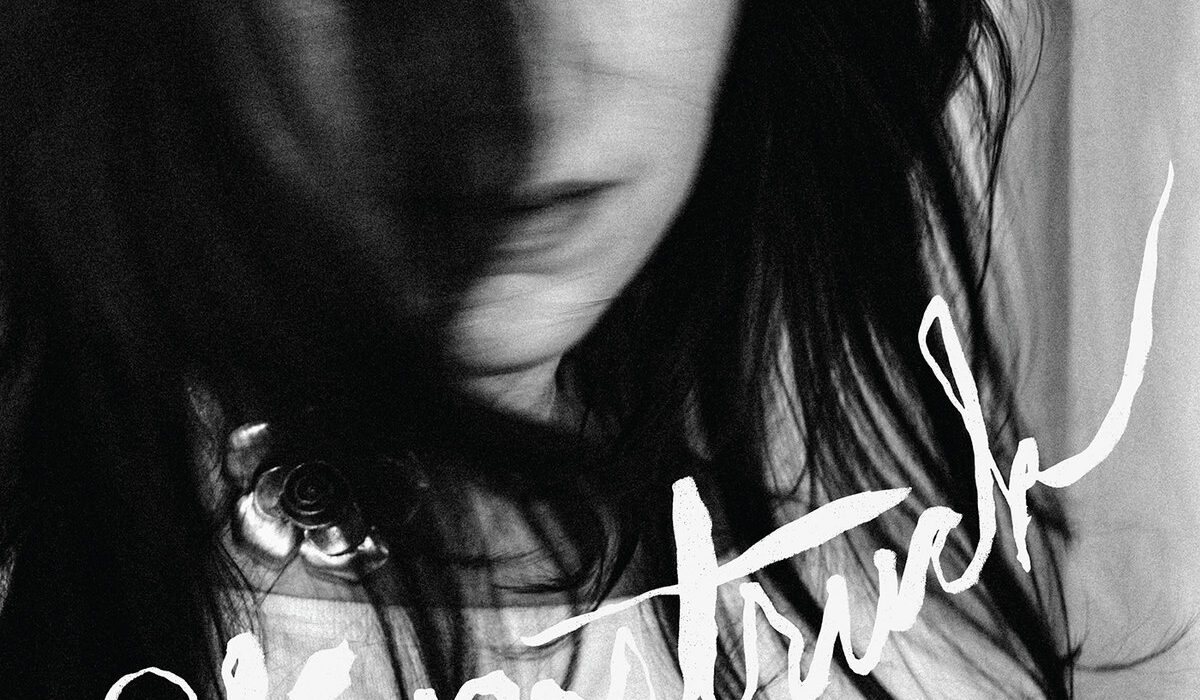 Ian Sweet - Shiverstruck