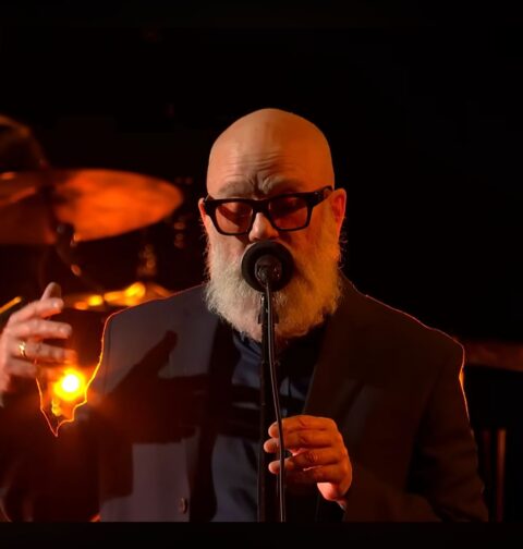 Michael Stipe u emisiji The Late Show with Stephen Colbert, foto: YouTube isječak ekrana