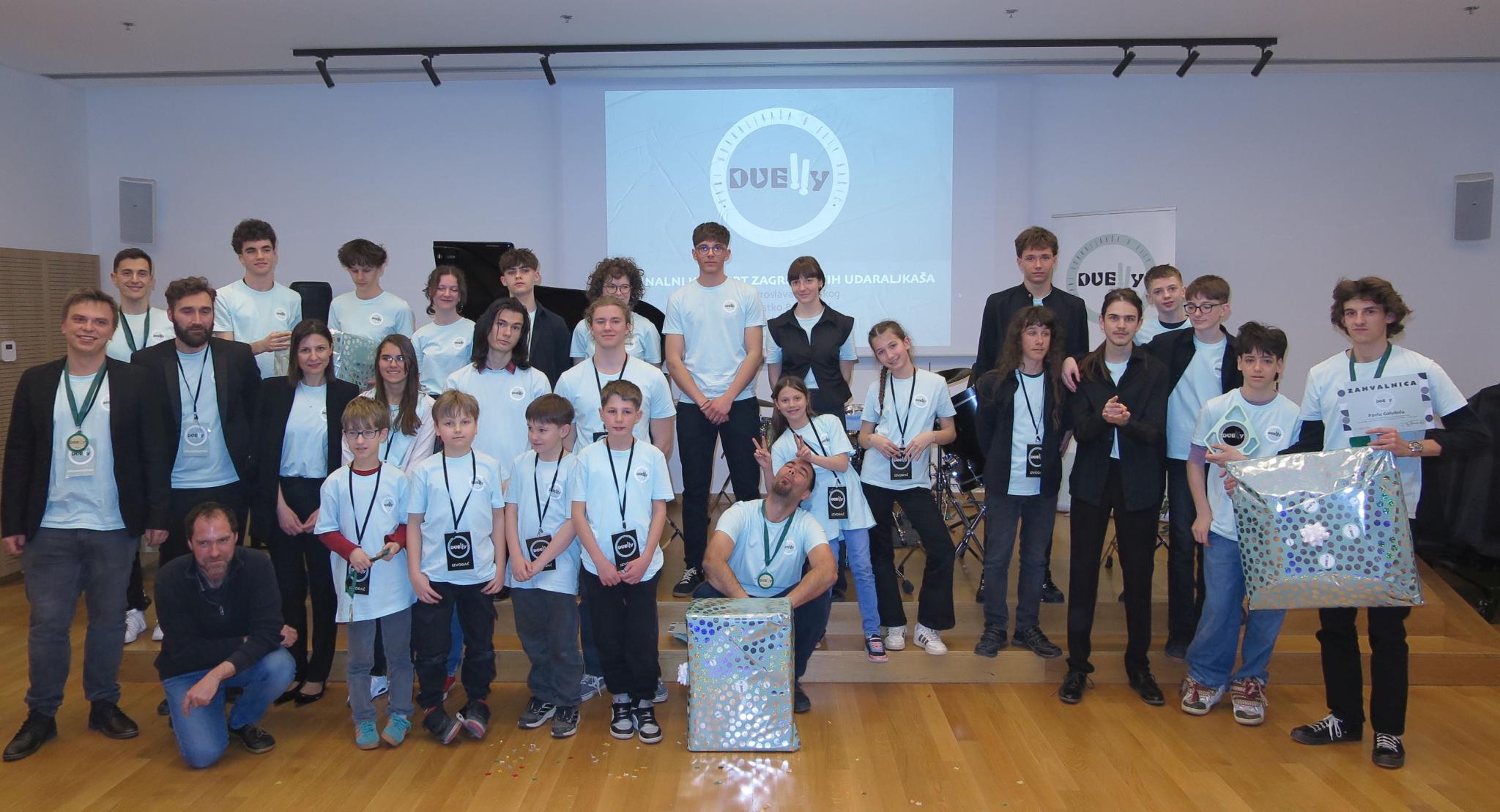 DuElly, press foto