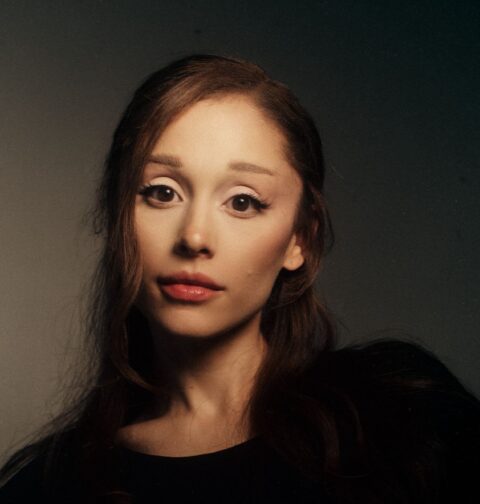 Ariana Grande press image, foto: @katiatemkin - Universal Music