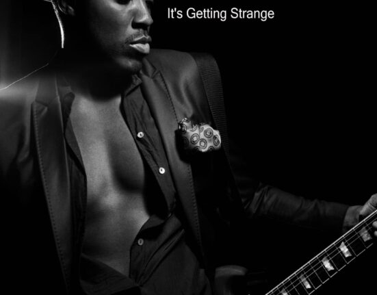 Emanuel Casablanca - It’s Getting Strange