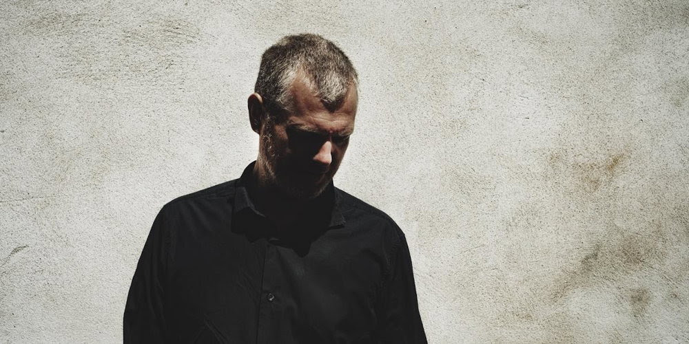 Matt Elliott stiže u Močvaru