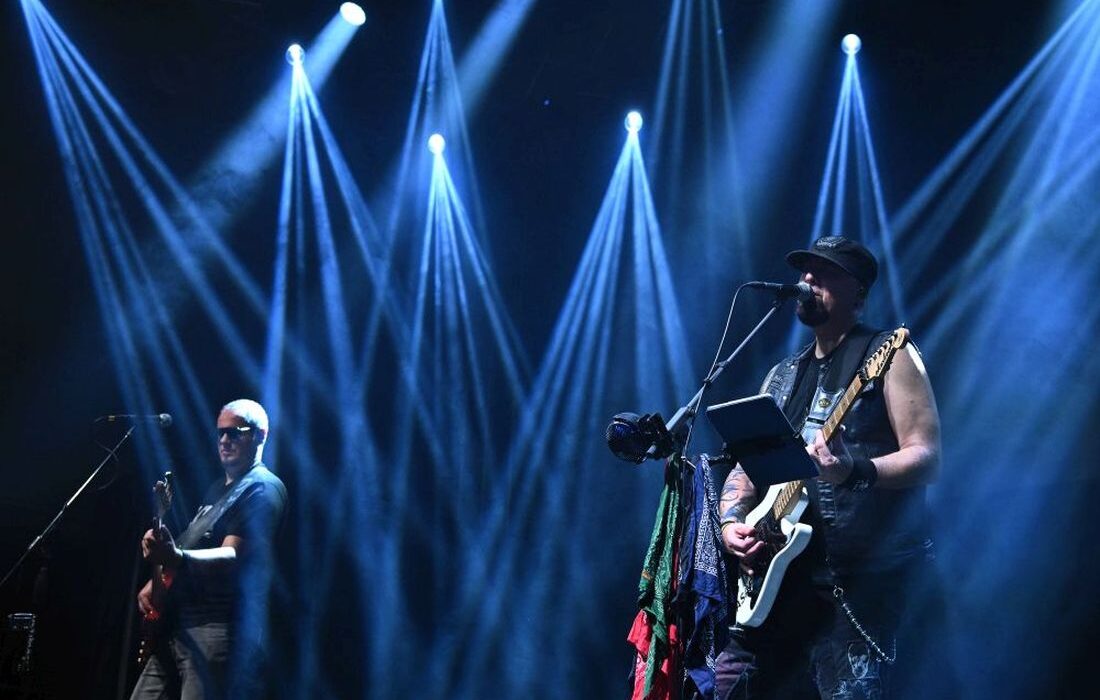 Rock ko Fol, promo photo