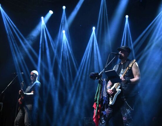Rock ko Fol, promo photo