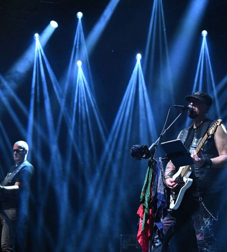 Rock ko Fol, promo photo