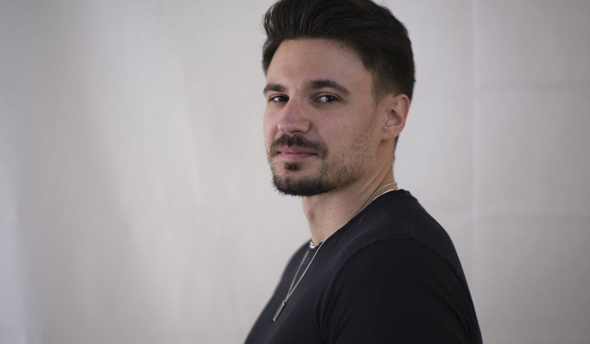 Mirello, promo photo