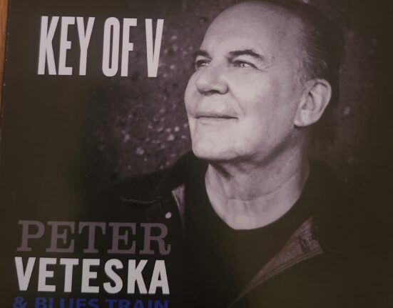 Peter Veteska & Blues Train - Key Of V