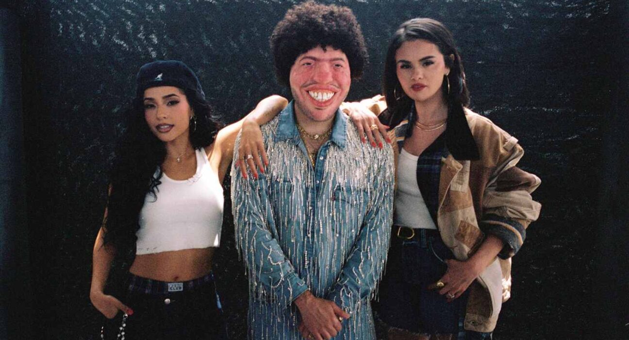 BENNY BLANCO, SELENA GOMEZ i BECKY G, promo photo by Universal Music