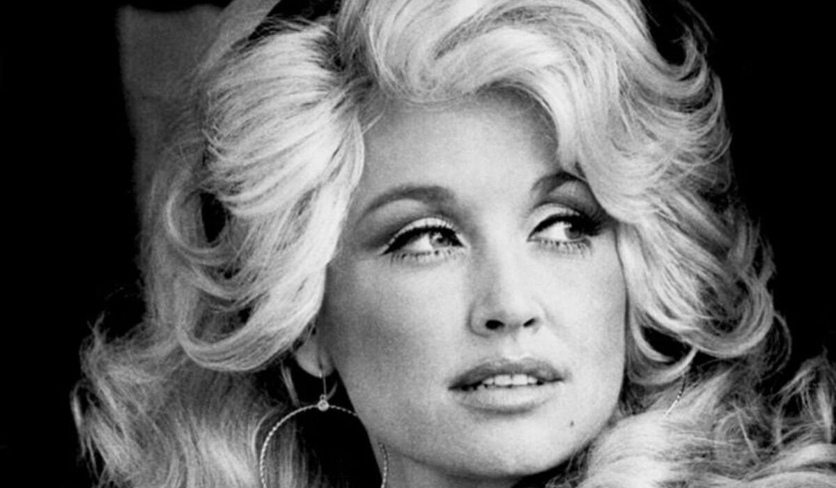 Dolly Parton, foto. Wikipedia