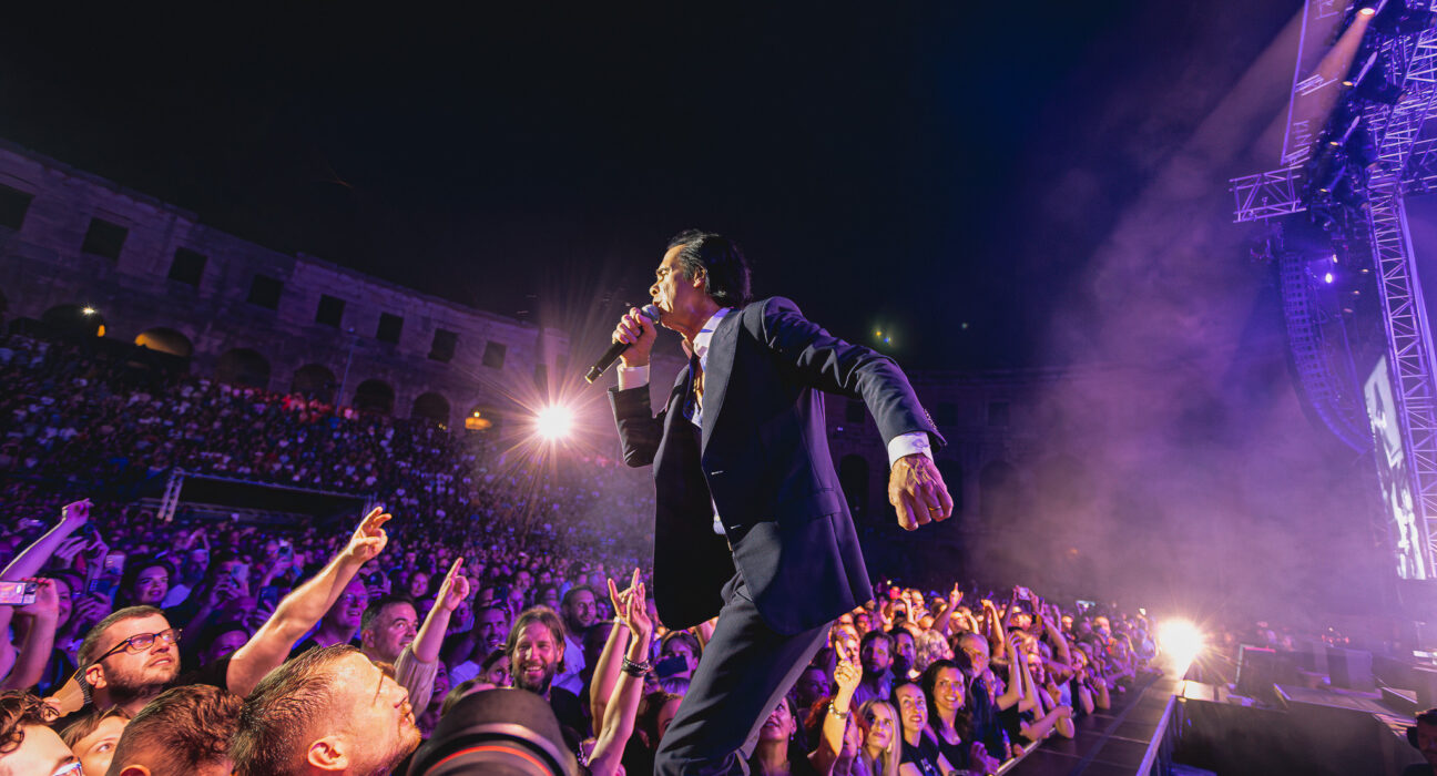 Nick Cave and the Bad Seeds u pulskoj Areni (foto Marko Hajdarović)