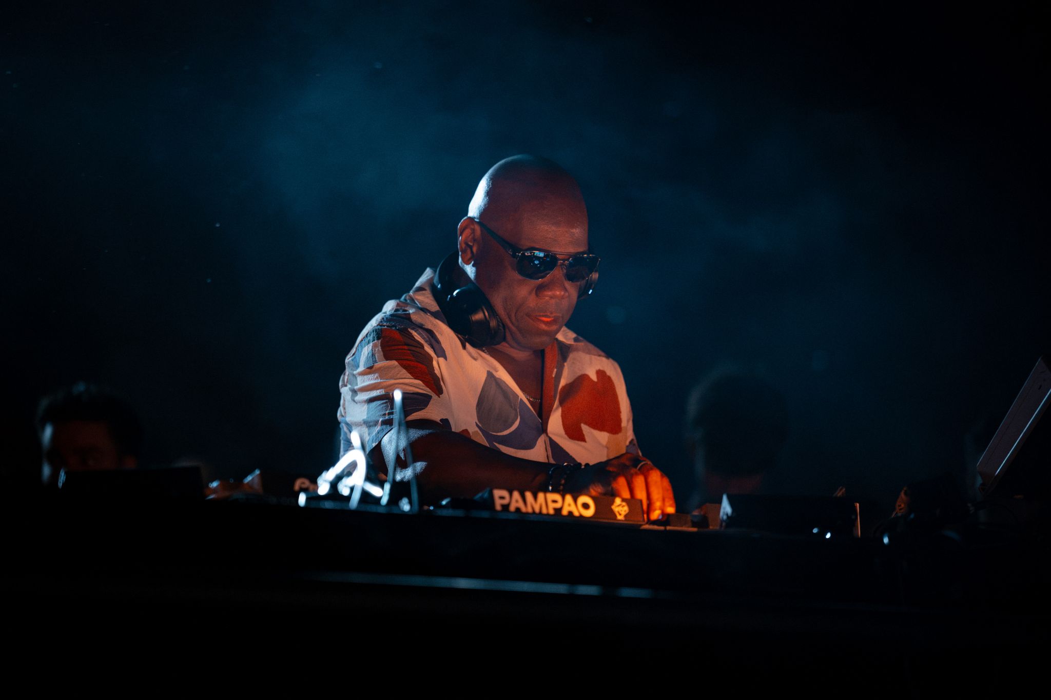 Carl Cox u Cave Romane, foto: Oriole Visualis